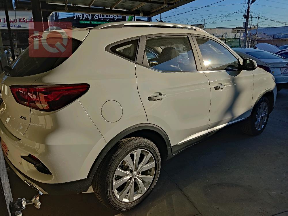 ام جي ZS